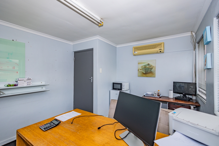 Commercial Property for Sale in Paarden Eiland Western Cape